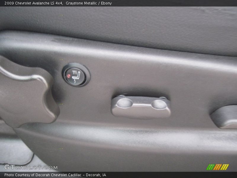 Graystone Metallic / Ebony 2009 Chevrolet Avalanche LS 4x4