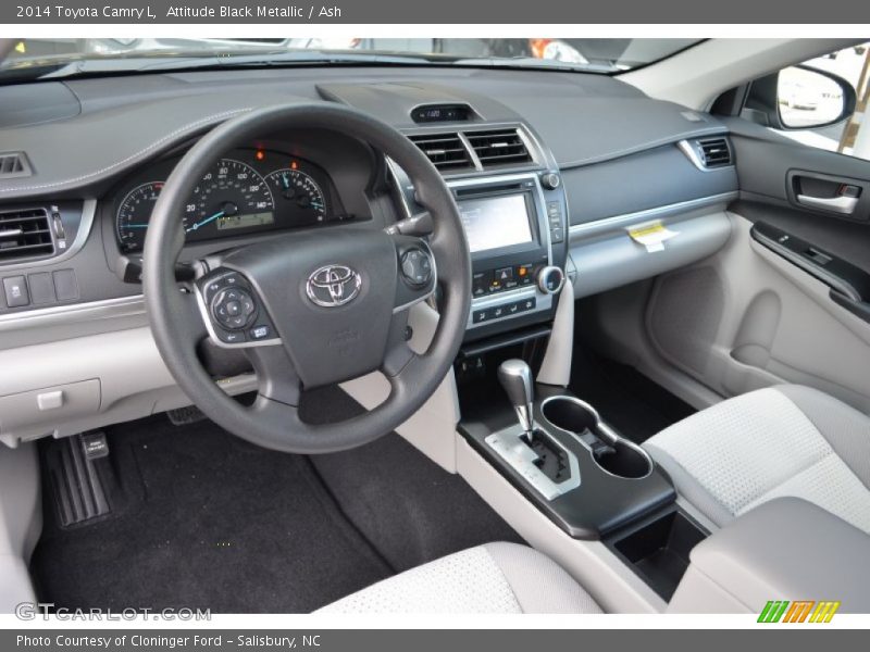 Attitude Black Metallic / Ash 2014 Toyota Camry L