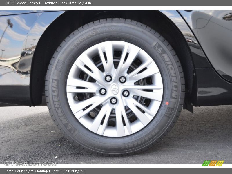 Attitude Black Metallic / Ash 2014 Toyota Camry L