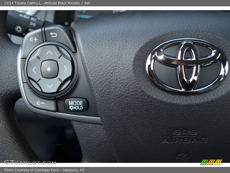 Attitude Black Metallic / Ash 2014 Toyota Camry L