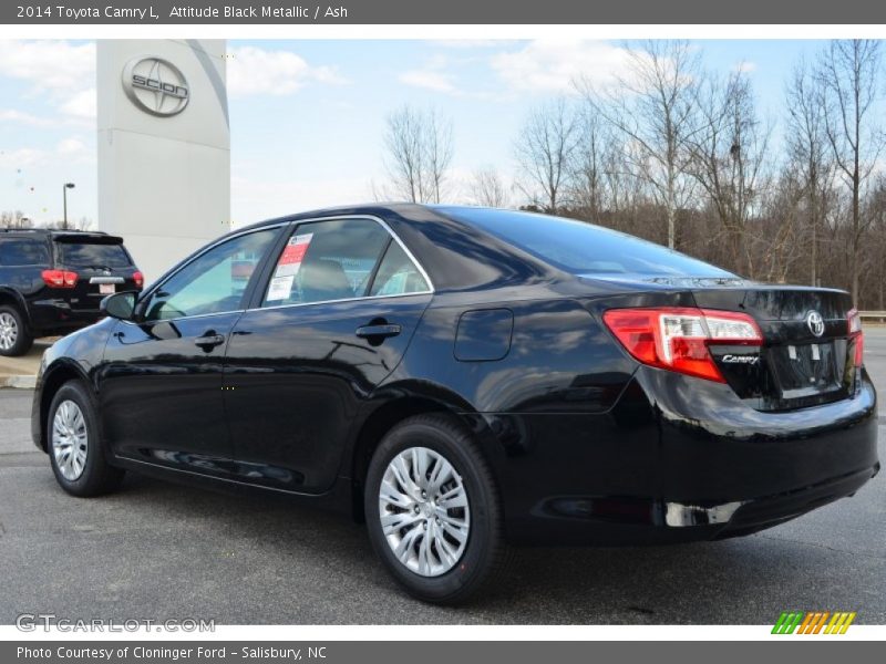 Attitude Black Metallic / Ash 2014 Toyota Camry L