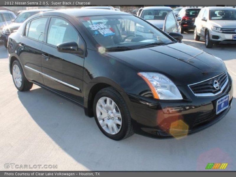 Super Black / Charcoal 2012 Nissan Sentra 2.0 S