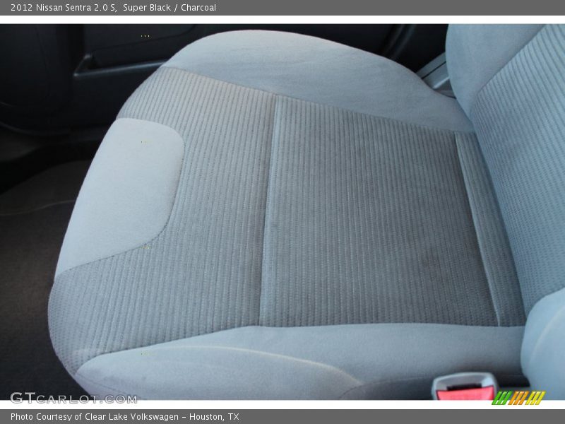 Super Black / Charcoal 2012 Nissan Sentra 2.0 S