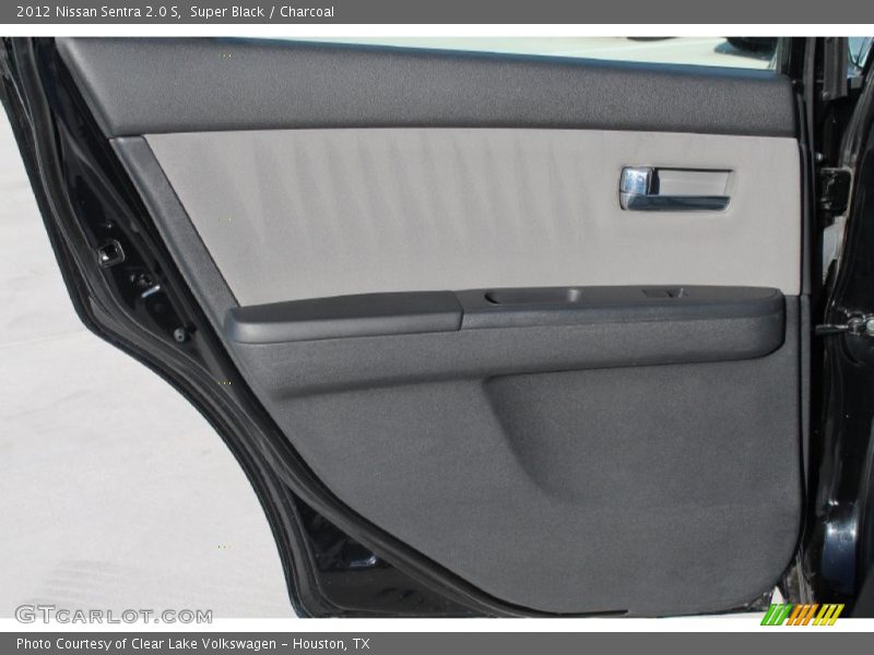 Super Black / Charcoal 2012 Nissan Sentra 2.0 S