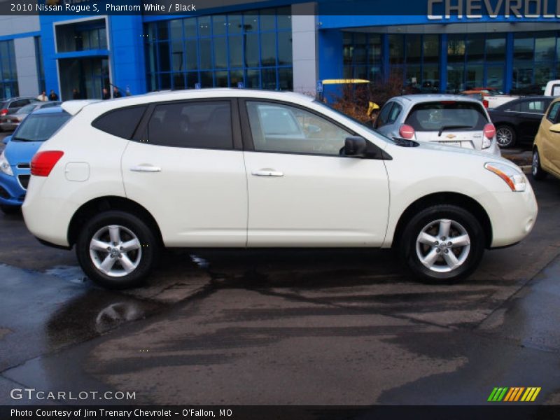 Phantom White / Black 2010 Nissan Rogue S