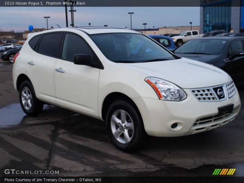Phantom White / Black 2010 Nissan Rogue S