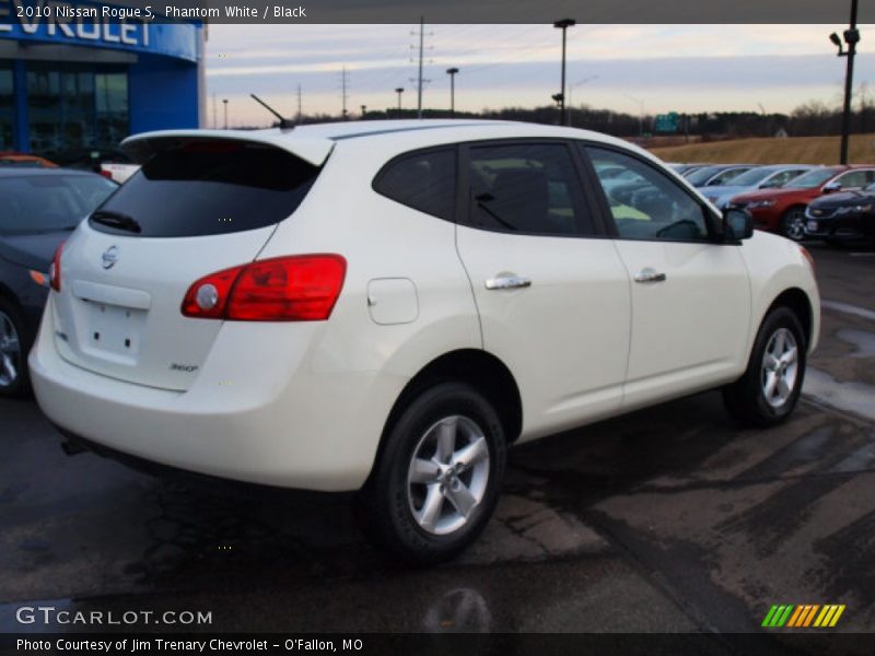 Phantom White / Black 2010 Nissan Rogue S