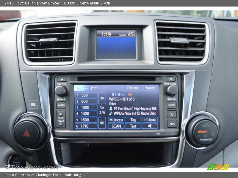 Classic Silver Metallic / Ash 2013 Toyota Highlander Limited