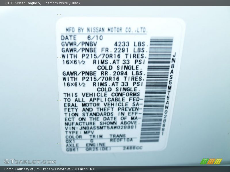 Phantom White / Black 2010 Nissan Rogue S