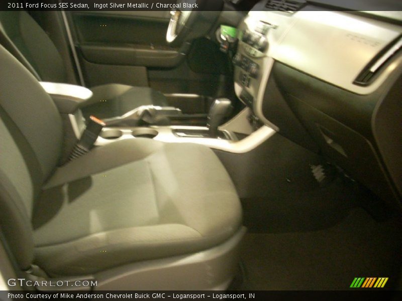 Ingot Silver Metallic / Charcoal Black 2011 Ford Focus SES Sedan
