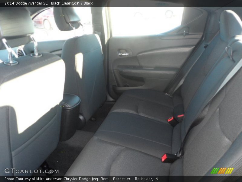 Black Clear Coat / Black 2014 Dodge Avenger SE