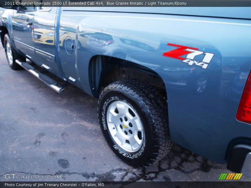 Blue Granite Metallic / Light Titanium/Ebony 2011 Chevrolet Silverado 1500 LT Extended Cab 4x4