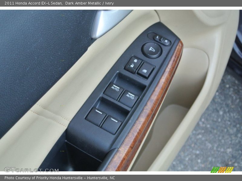 Dark Amber Metallic / Ivory 2011 Honda Accord EX-L Sedan