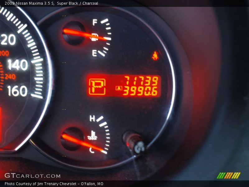 Super Black / Charcoal 2009 Nissan Maxima 3.5 S