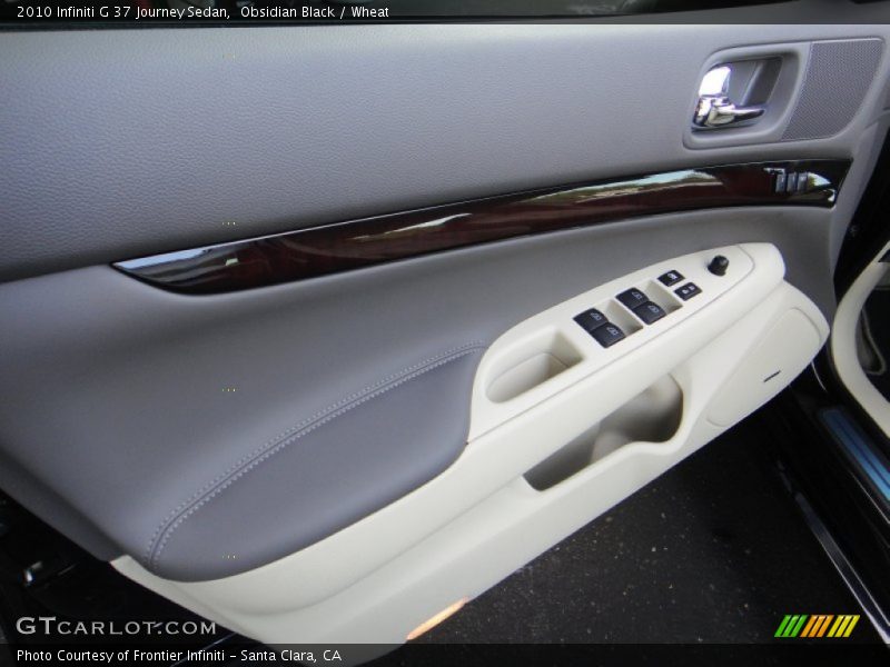 Door Panel of 2010 G 37 Journey Sedan