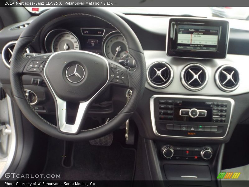 Polar Silver Metallic / Black 2014 Mercedes-Benz CLA 250