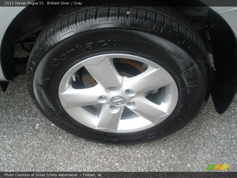 Brilliant Silver / Gray 2013 Nissan Rogue SV
