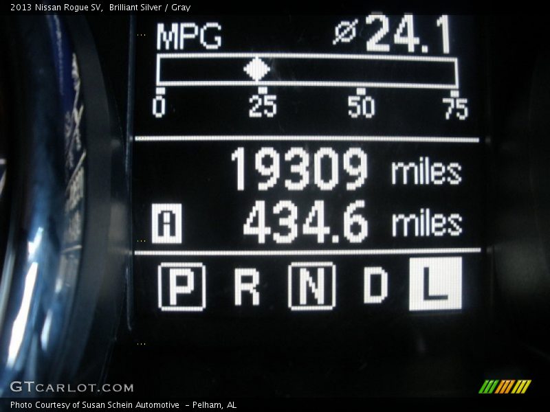 Brilliant Silver / Gray 2013 Nissan Rogue SV
