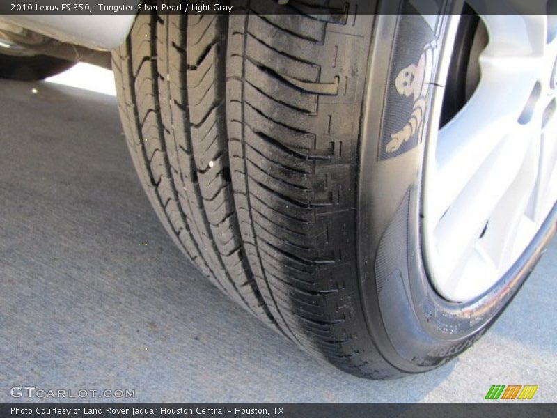 Tungsten Silver Pearl / Light Gray 2010 Lexus ES 350