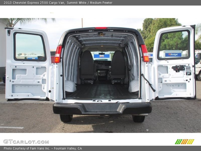 Summit White / Medium Pewter 2013 Chevrolet Express 2500 Cargo Van