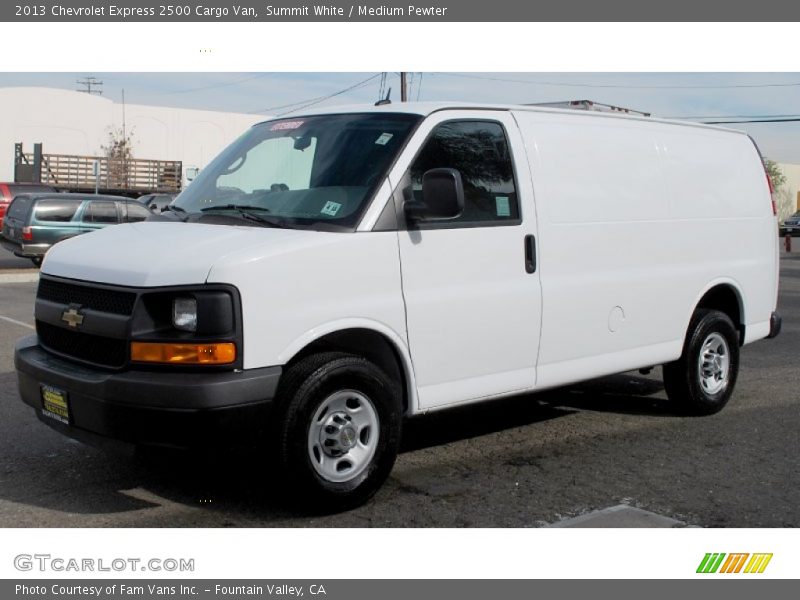 Summit White / Medium Pewter 2013 Chevrolet Express 2500 Cargo Van