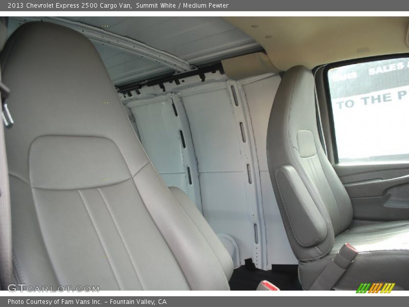 Summit White / Medium Pewter 2013 Chevrolet Express 2500 Cargo Van