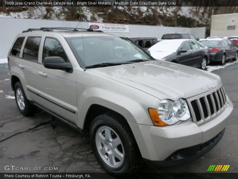 Bright Silver Metallic / Medium Slate Gray/Dark Slate Gray 2009 Jeep Grand Cherokee Laredo 4x4