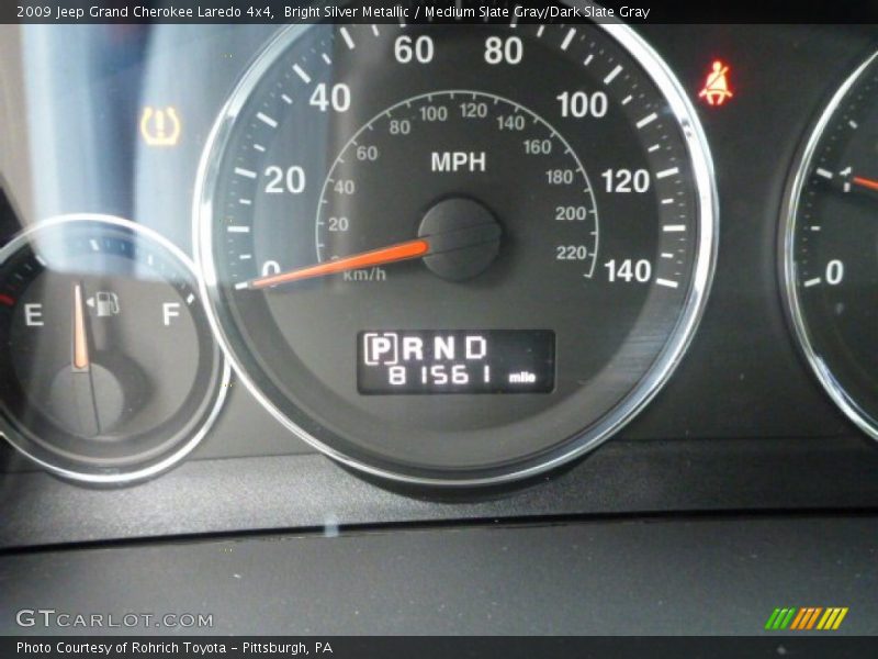 Bright Silver Metallic / Medium Slate Gray/Dark Slate Gray 2009 Jeep Grand Cherokee Laredo 4x4
