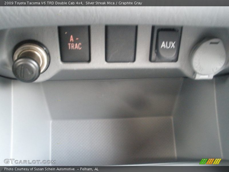 Silver Streak Mica / Graphite Gray 2009 Toyota Tacoma V6 TRD Double Cab 4x4