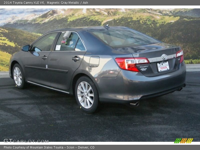 Magnetic Gray Metallic / Ash 2014 Toyota Camry XLE V6