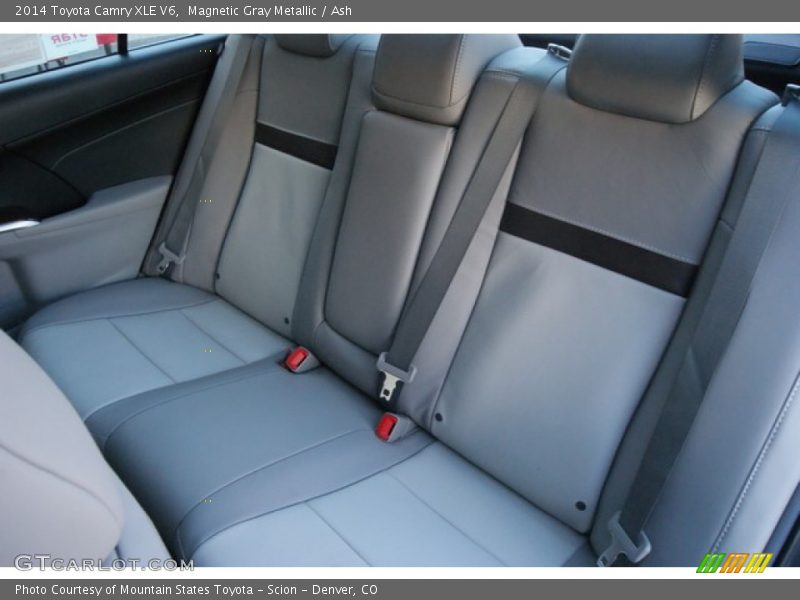 Magnetic Gray Metallic / Ash 2014 Toyota Camry XLE V6