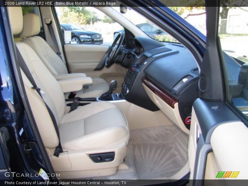 Front Seat of 2008 LR2 HSE