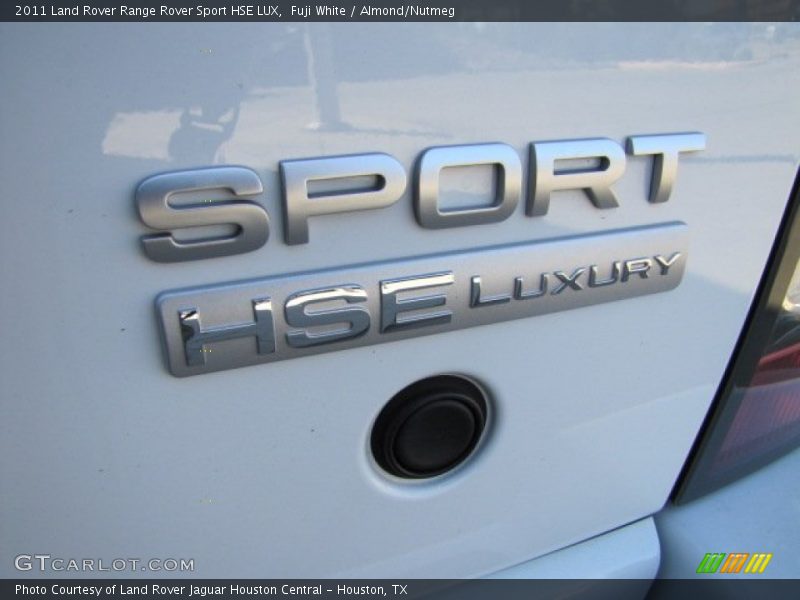 Fuji White / Almond/Nutmeg 2011 Land Rover Range Rover Sport HSE LUX