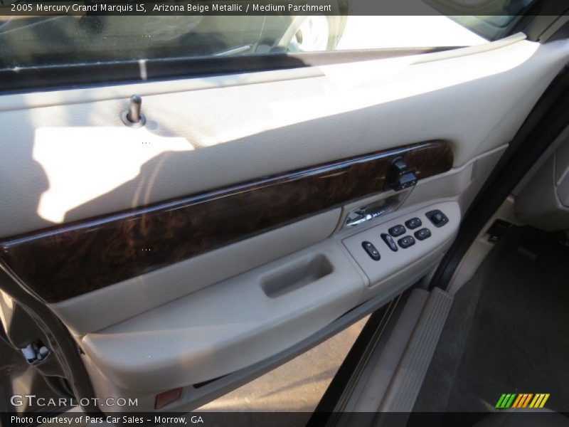 Arizona Beige Metallic / Medium Parchment 2005 Mercury Grand Marquis LS