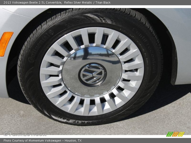 2013 Beetle 2.5L Convertible Wheel