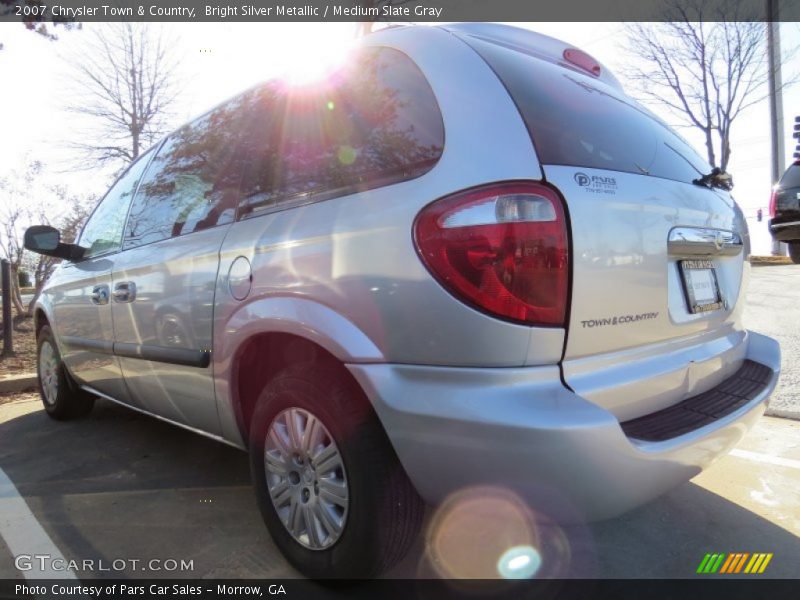 Bright Silver Metallic / Medium Slate Gray 2007 Chrysler Town & Country