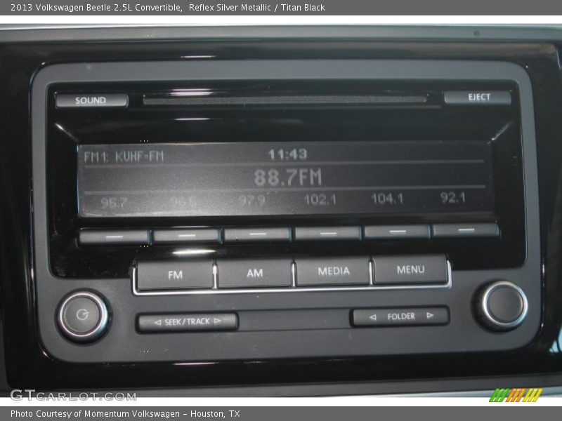 Audio System of 2013 Beetle 2.5L Convertible