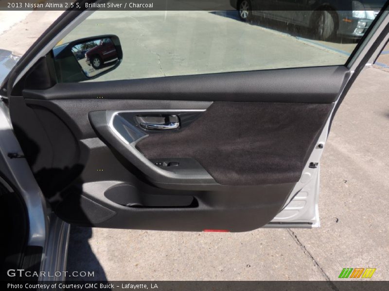 Brilliant Silver / Charcoal 2013 Nissan Altima 2.5 S