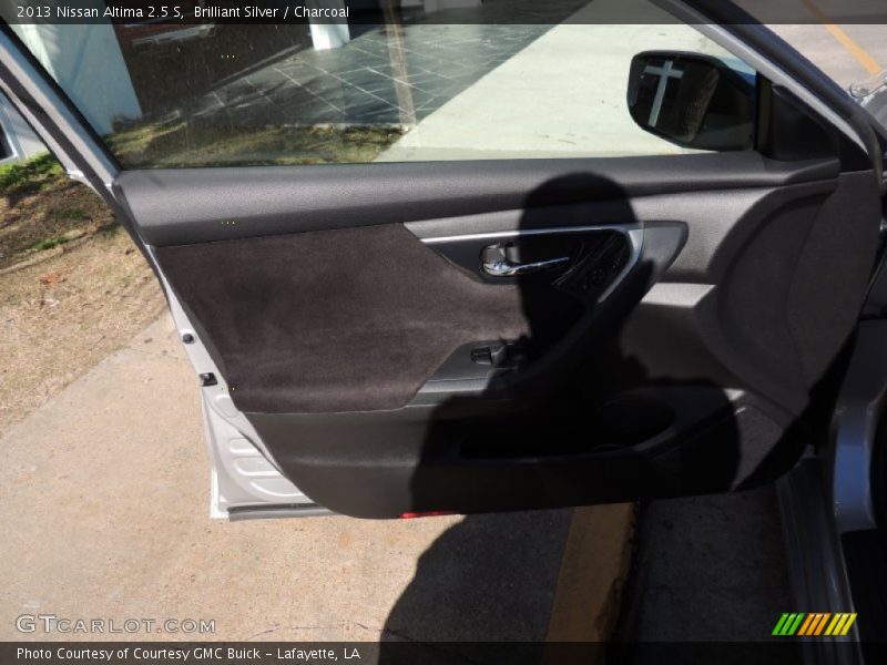 Brilliant Silver / Charcoal 2013 Nissan Altima 2.5 S