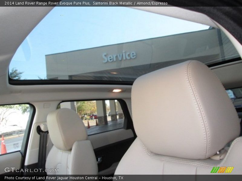 Santorini Black Metallic / Almond/Espresso 2014 Land Rover Range Rover Evoque Pure Plus