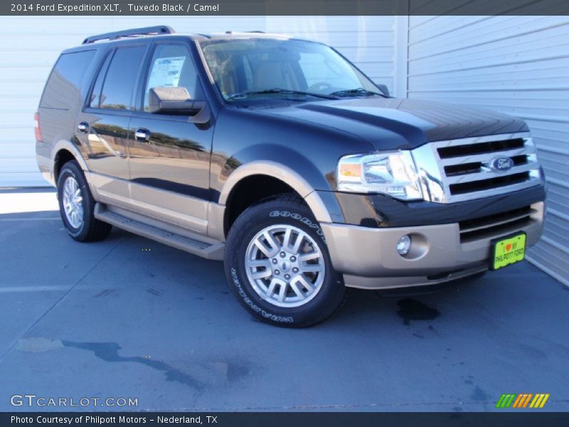 Tuxedo Black / Camel 2014 Ford Expedition XLT