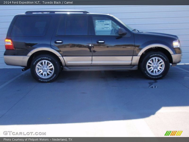 Tuxedo Black / Camel 2014 Ford Expedition XLT