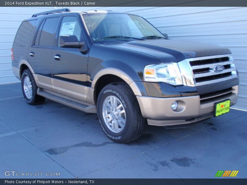 Tuxedo Black / Camel 2014 Ford Expedition XLT