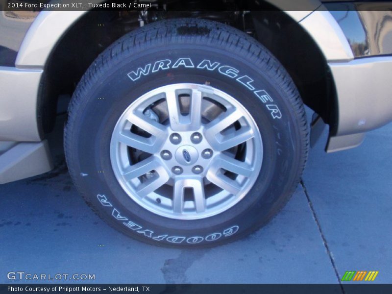 Tuxedo Black / Camel 2014 Ford Expedition XLT