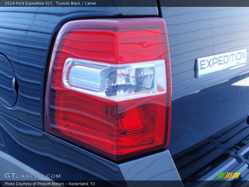 Tuxedo Black / Camel 2014 Ford Expedition XLT