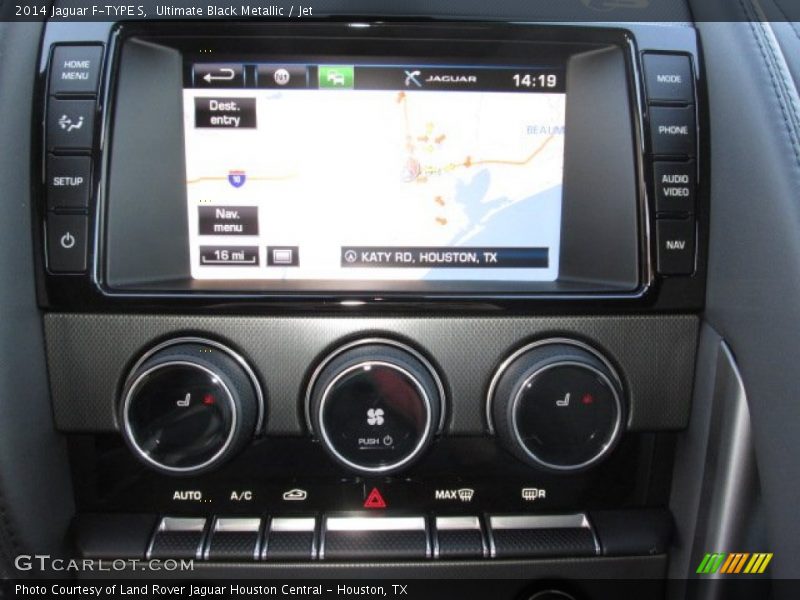 Controls of 2014 F-TYPE S