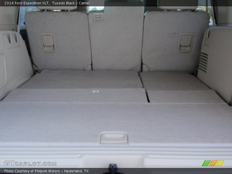 Tuxedo Black / Camel 2014 Ford Expedition XLT