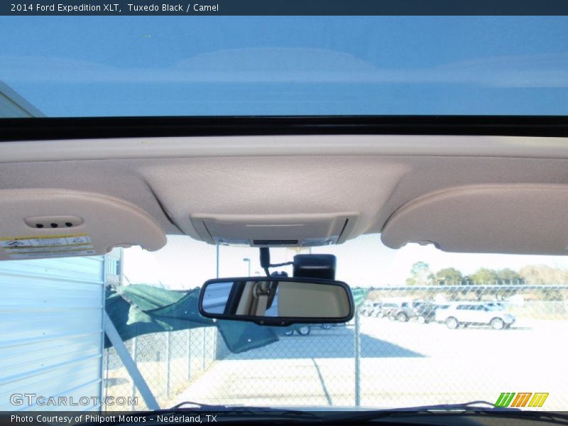 Tuxedo Black / Camel 2014 Ford Expedition XLT