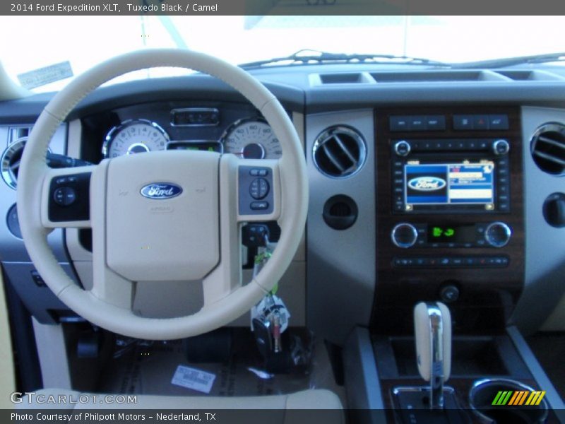 Tuxedo Black / Camel 2014 Ford Expedition XLT