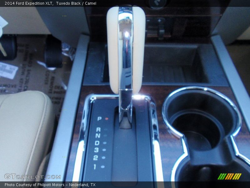 Tuxedo Black / Camel 2014 Ford Expedition XLT